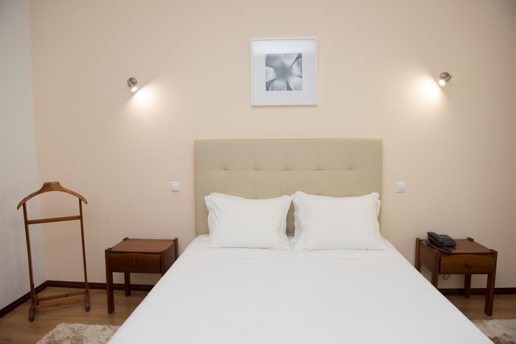 Hotel S. Jorge Batalha Exterior photo